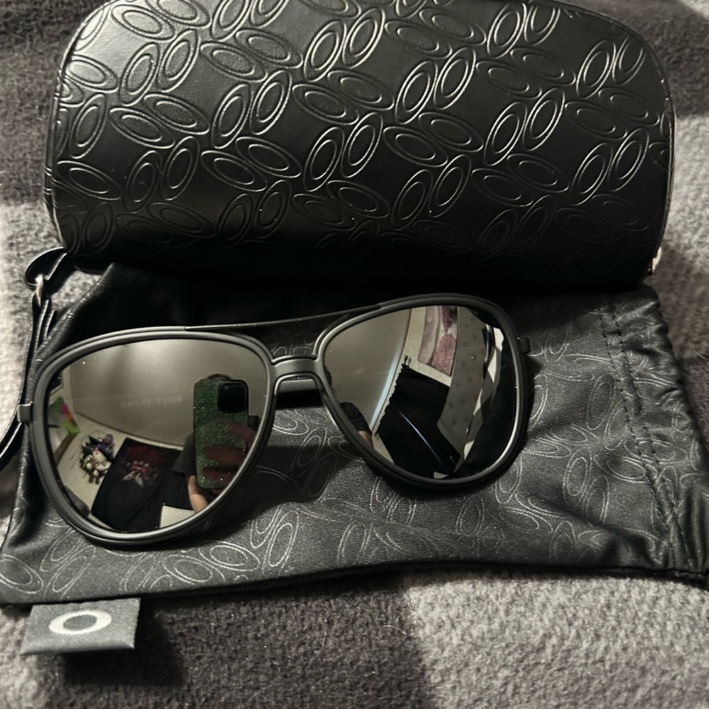 Oakley Split Time PRIZM Black Sunglasses with Case